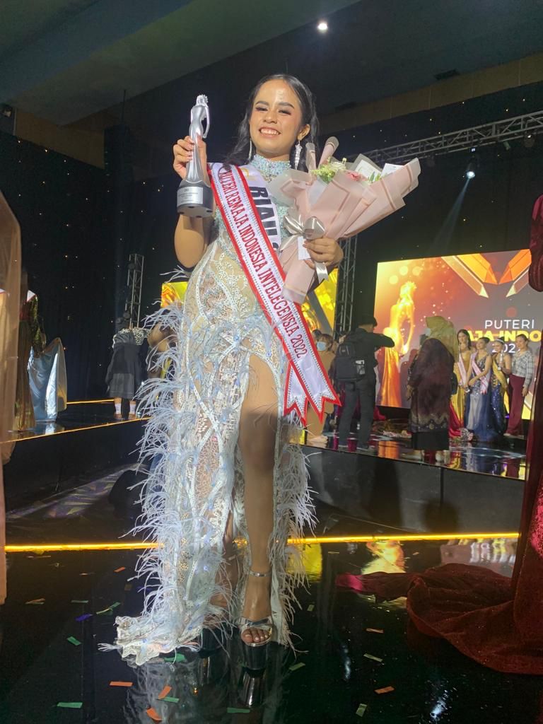 Lagi-Lagi Riau Bangga, Keyla Alista Jasmine Raih Penghargaan Sebagai Putri Remaja Indonesia Intelegencia 2022