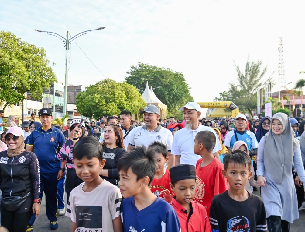 Kapolres Dumai dan Wali Kota Kompak di Acara Fun Bike dan Jalan Santai