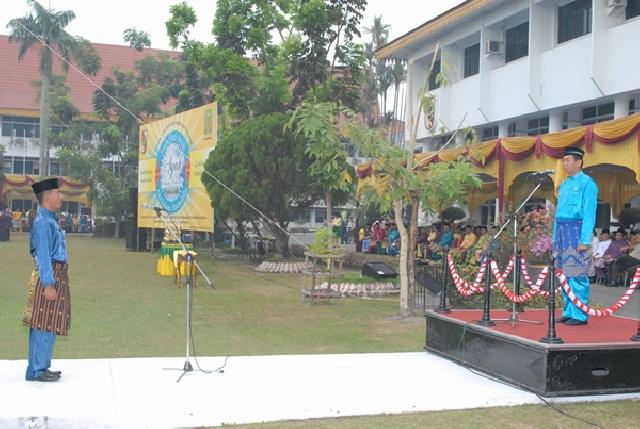 Wako Pimpin upacara Hari Jadi Kota Pekanbaru ke-228