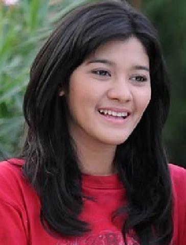 Naysila Mirdad Berharap Jalan Tengah Untuk Orangtuanya