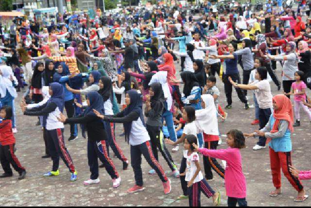 Sempena Hari Jadi Perhubungan Nasional ke-45