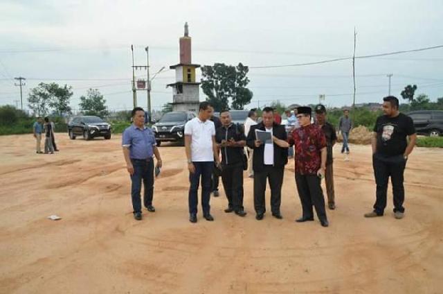 Tim Kemenpora Tinjau Kawasan Pembangunan GOR