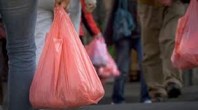 Pemko Belum Evaluasi Kantong Plastik Berbayar