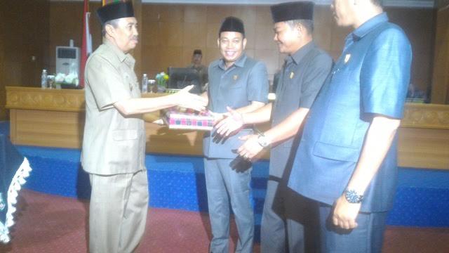 Bupati Sampaikan 11 Ranperda ke Dewan