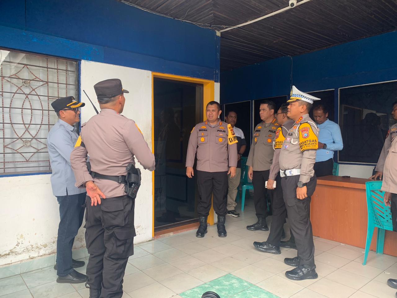 Tim Pamatwil Polda Riau Pantau Rekapitulasi Suara di Dumai