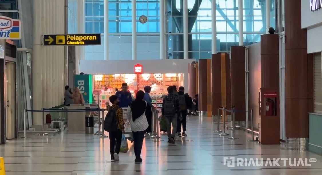 Tiket Pesawat Mudik Lebaran 2025 di Bandara SSK II Pekanbaru Mulai Diburu