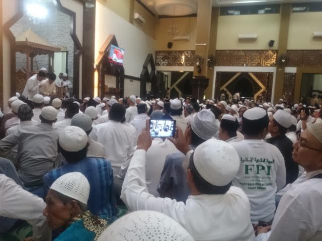 Tabligh akbar di Pekanbaru Tengku Zulkarnain Cerita Ketika Dihadang Suku Dayak