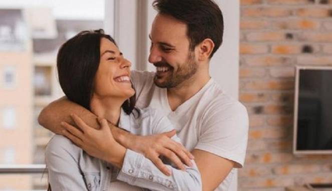 7 Kunci Suami Bahagia dan Setia Pada Istri