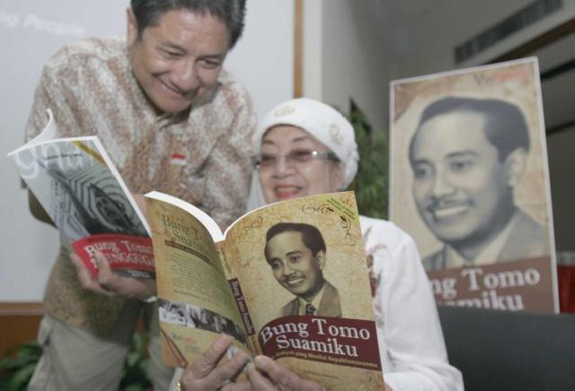 Istri Bung Tomo Wafat