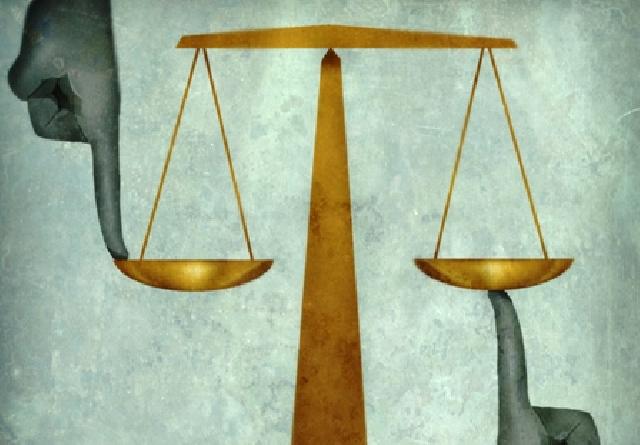 Pemko Pekanbaru Lantik Tersangka illegal logging Menjadi Kadis PU