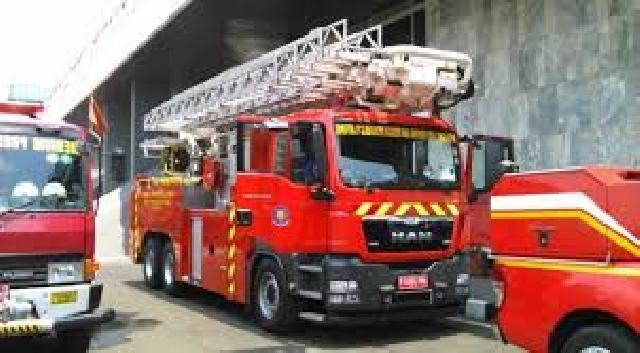 Pos Damkar Ujungbatu Butuh Tambahan Armada