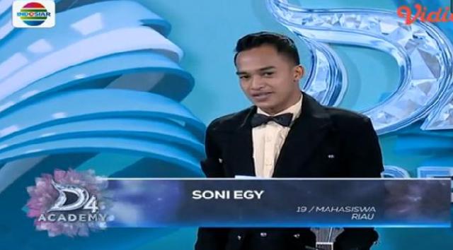 Sang Ayah Minta Dukung Soni Egi di D'Academy Indosiar