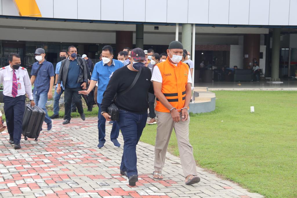 Buron Selama 18 Tahun, Terpidana Kasus Korupsi PT Inhutani Rengat Ditangkap Tim Tabur Kejati Riau