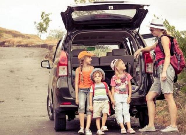8 Tips Liburan Nyaman dengan Mobil Pribadi