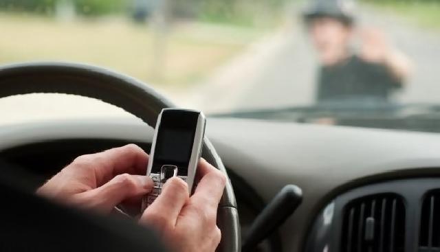 Ponsel sebabkan kecelakaan lalu lintas meningkat