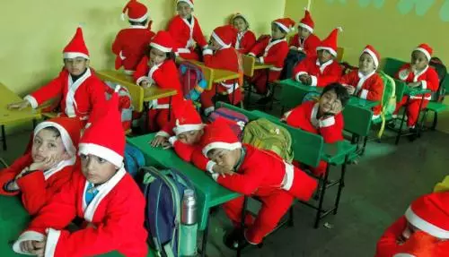 Kelompok Kanan Hindu Larang Sekolah di India Rayakan Natal