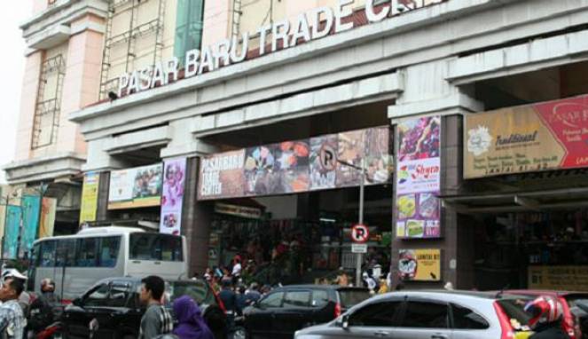 Sensasi Belanja Murah di Pasar Baru Bandung