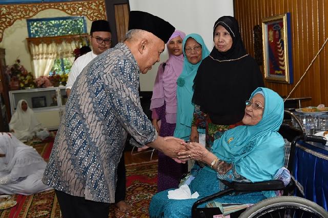 Sekda Ahmad Hijazi Sebut Tennas Efendi Suri Tauladan