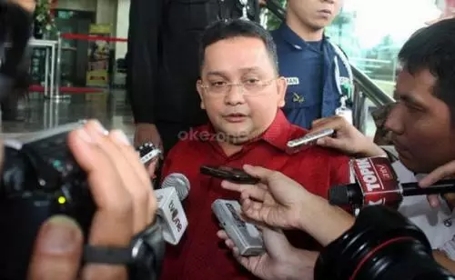 PDIP Yakin Pernyataan Setnov Berasal dari Bisikan Orang Lain