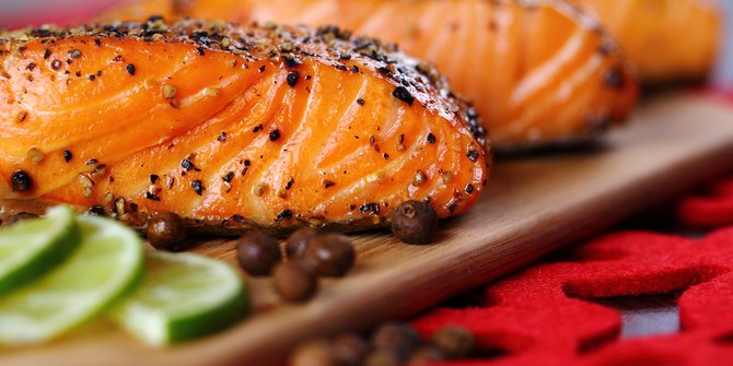 Ingin lebih fokus dan bersemangat saat kerja? Konsumsi makanan ini