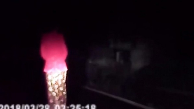 Berkendara Jam 3 Pagi, Sopir Dihantui Wanita Berkebaya