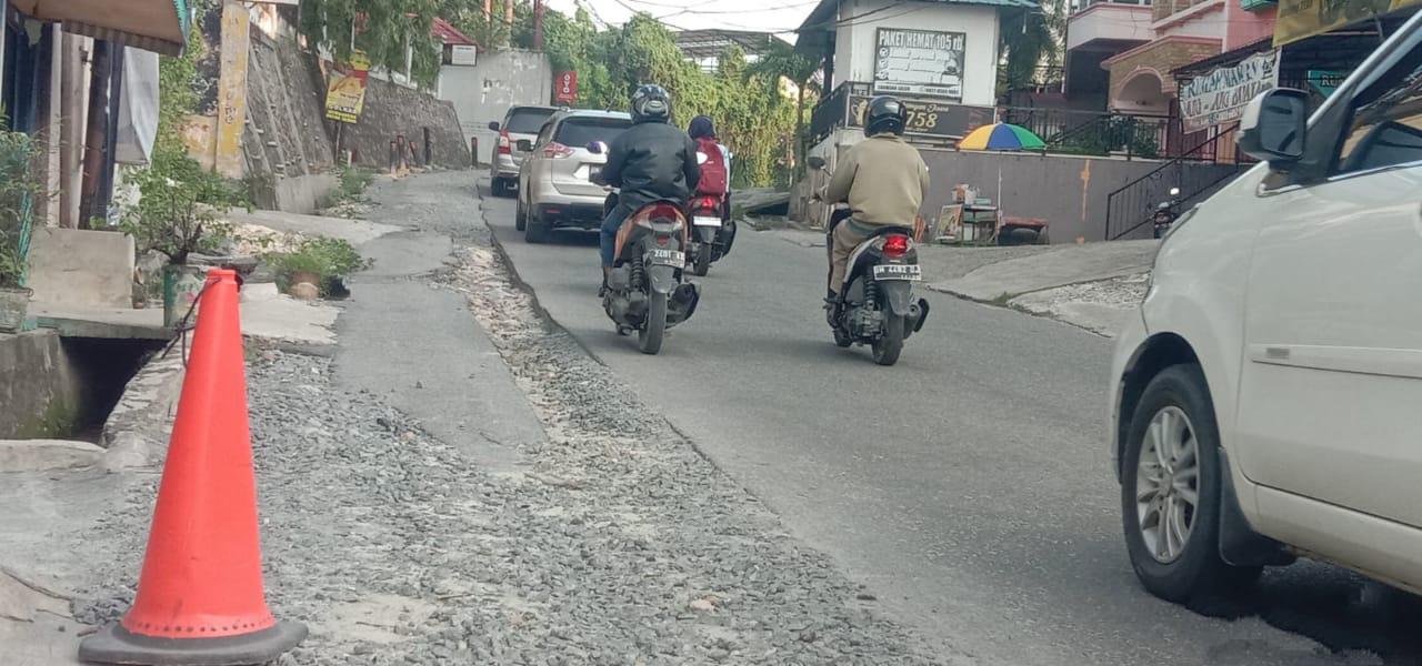 Jalan Bekas Galian Rusak, Sekdako Minta PDAM Segera Perbaiki