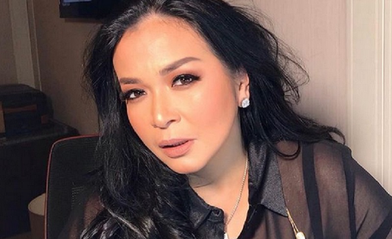 Terjerat Narkoba, Intip Gaya Jennifer Jill Tenteng Tas LV Rp34 Juta