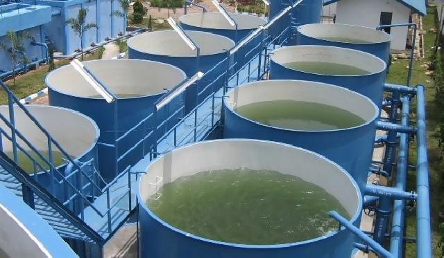 Pemerintah targetkan 2019 bahan baku air minum aman