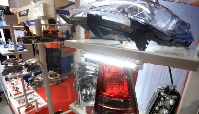 Para Pengusaha Bisnis Aksesori Mobil Mengaku Sepi Order