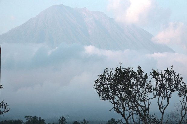 Gunung Agung Awas, Masyarakat Diimbau Tenang dan Jangan Terpancing Isu