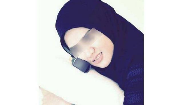 Jadi Model Obat Kuat, Wanita Berjilbab Ini Dikecam Netizen.