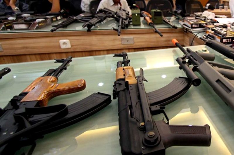 12 Pucuk Senpi Ditemukan di Belakang Kantor Kejari