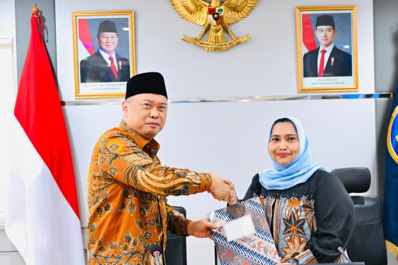 Bupati Kasmarni Usulkan Pembangunan Dermaga dan Jalan Nasional ke Menteri Perhubungan