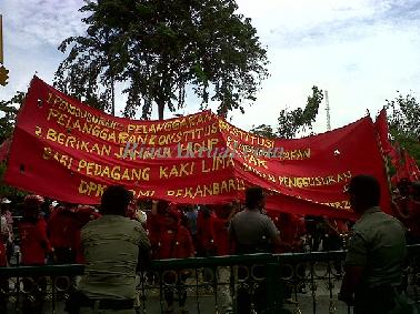 Sebut SRMI Provokator, Kamaruzaman dan Walikota Pekanbaru Akan Dilaporkan