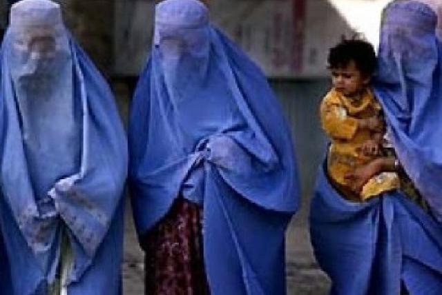 Mulai Hari Ini, Cina Larang Pemakaian Burqa dan Jenggot