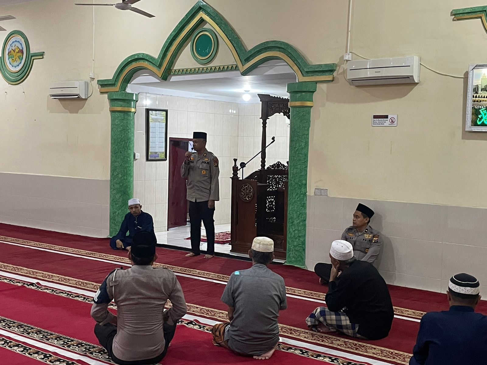Polres Dumai Subuh Berjemaah dan Sampaikan Imbauan Kamtibmas Jelang Pemilu 2024