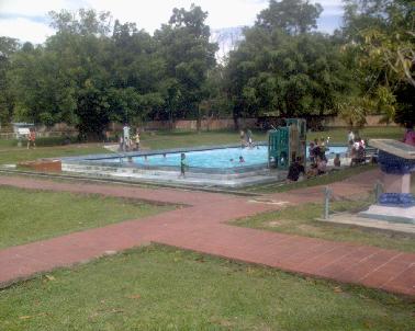 Taman Stanum Bangkinang, Dari Bisnis Hingga Hiburan