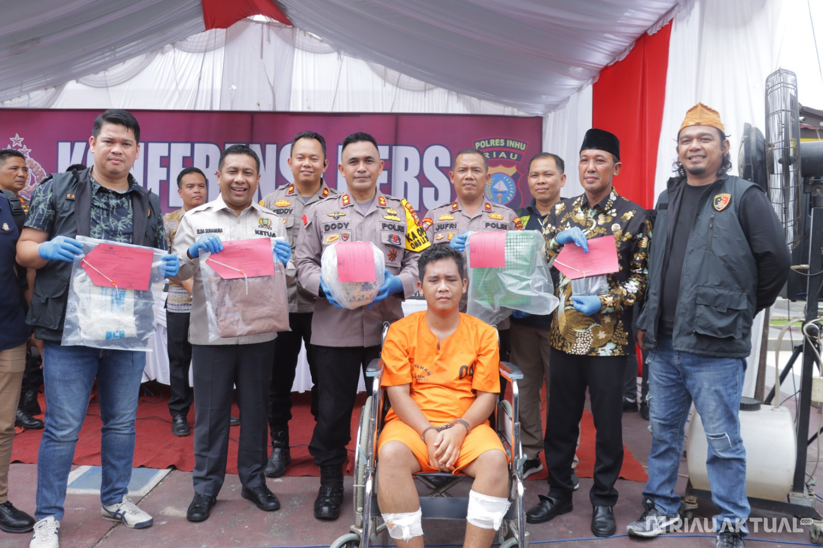 Ozi Buhuh Siswi SMP Lalu Perkosa Jenazahnya