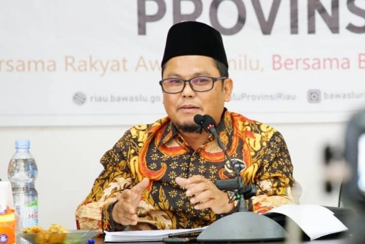 Agus Salim Dibatalkan, Tim Panelis Debat Kedua Pilgub Riau Hanya Diisi 8 Orang