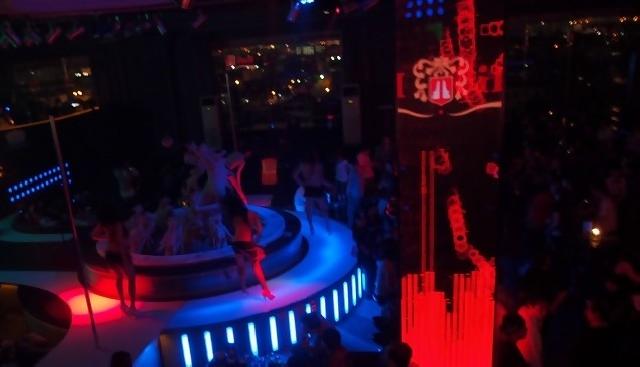 Polisi tangkap 40 penari telanjang di tempat hiburan