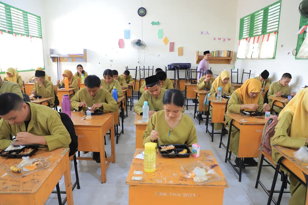 Makan Bergizi Gratis di Pekanbaru Dimulai Awal Pekan Depan, Sasar 7 Sekolah