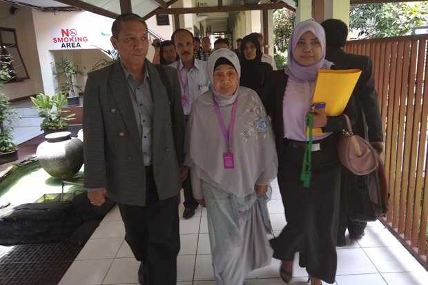 Rebutan Warisan, Nenek Cicih Digugat 4 Anak Kandung