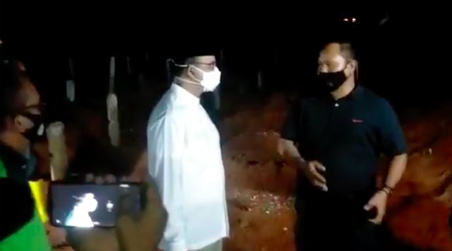 Anies ke Kuburan Jelang Tengah Malam, Penggali Makam Kaget