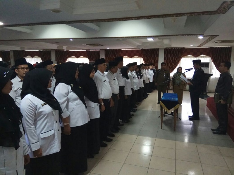 Pemko Pekanbaru Lantik 112 Kepsek SD Dan SLTP