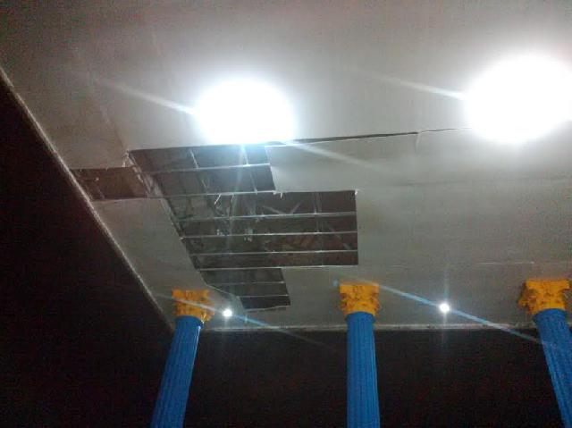 Baru Dikerjakan, Plafon Terminal Roro Pakning Amblas