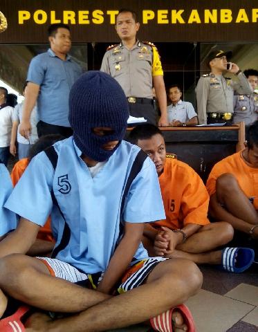 Hanya dengan waktu 8 jam Pelaku Begal diamankan Polsek Senapelan Pekanbaru