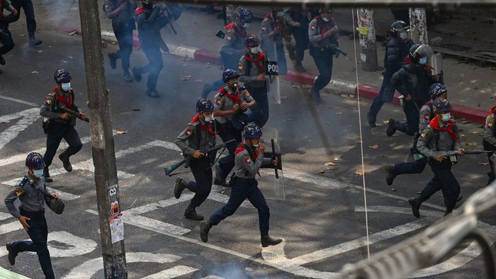 Bentrok, Pendemo Antikudeta di Myanmar yang Tewas Jadi 8 Orang