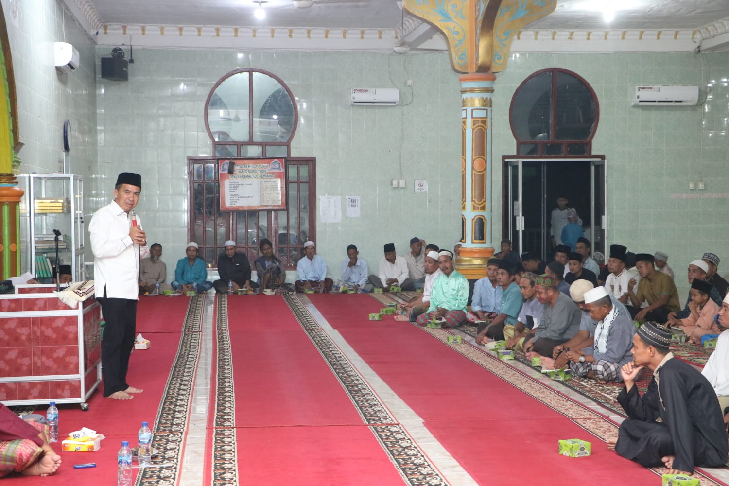 Ketua DPRD Inhil Hadiri Peringatan Isra' Mi'raj di Desa Keritang Hulu