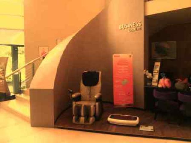 Menginap di Hotel ibis Pekanbaru, Gratis Pijat dan Cek Kesehatan