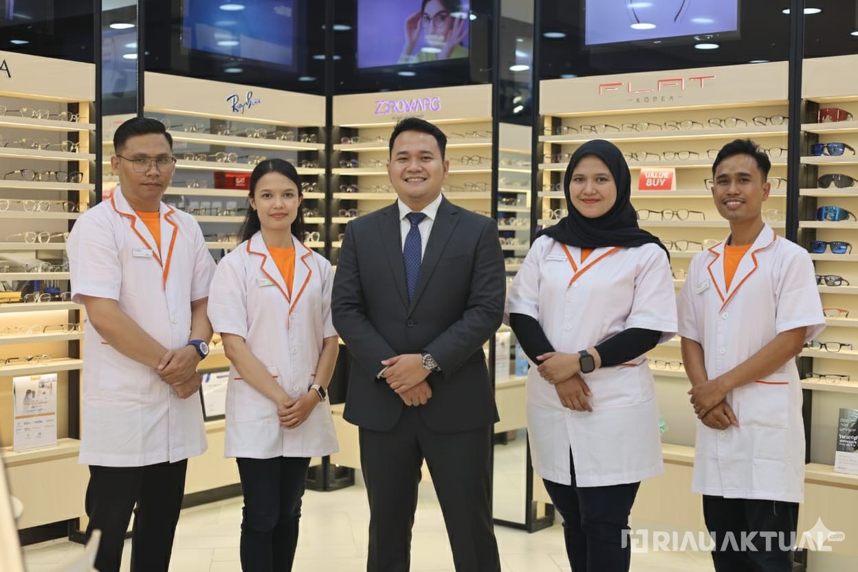 Dr.Specs Re-Opening di Mall SKA Pekanbaru, Hadir dengan Konsep Modern dan Promo Menarik